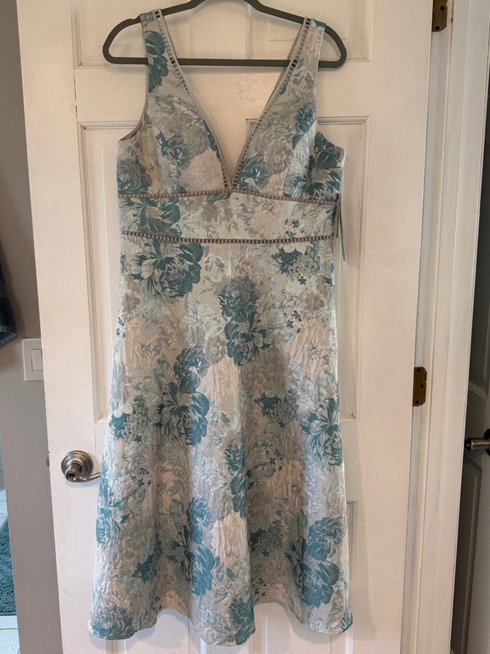 Aidan Mattox Teal Floral Midi Dress with Ivory Base